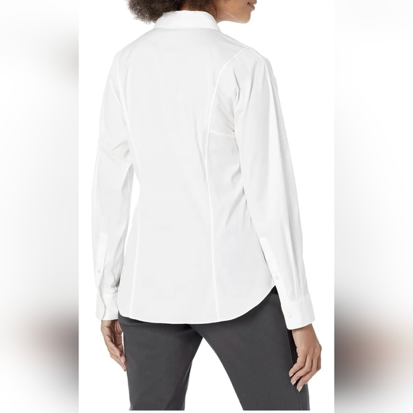 4. NWT THEORY SEAM CINCH COTTON BLEND SHIRT IN LUXE WHITE - Picture 6 of 6